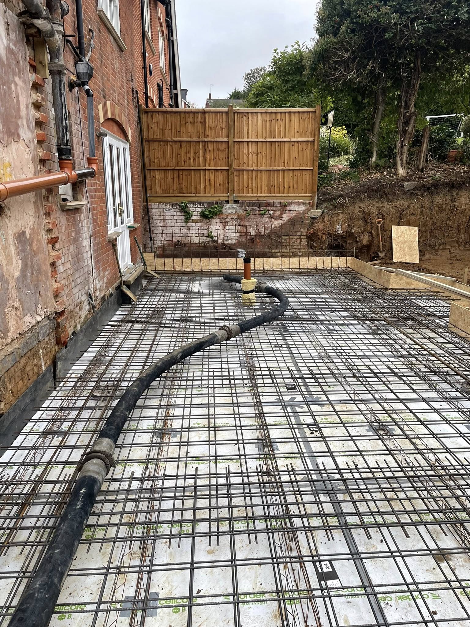 Bottom level with steel frame for concrete in Basildon | Essex | Kent | London | Hertfordshire
